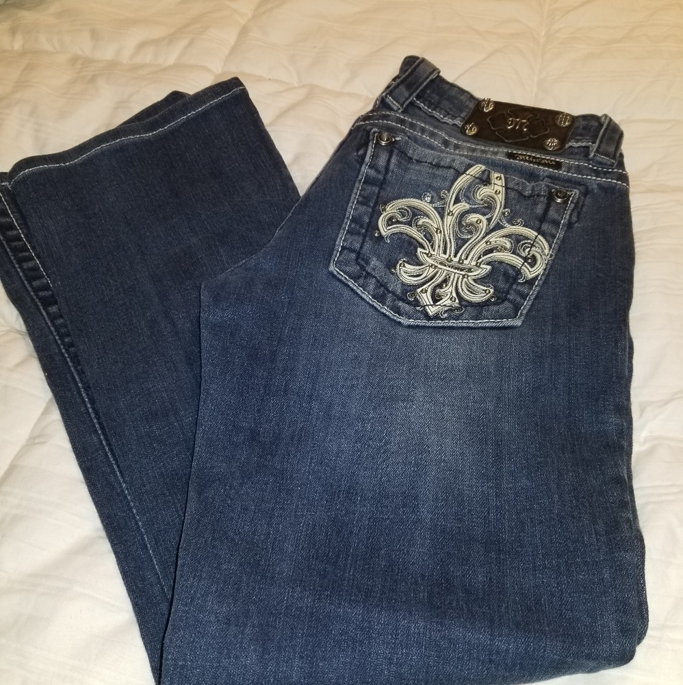 Miss Me Jean's preowned 29x29.5